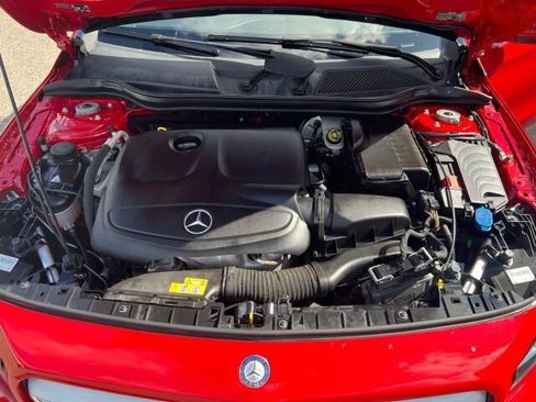 Used 2017 Mercedes-Benz GLA 250 4MATIC image 20