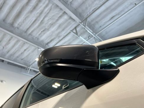 Used 2026 Subaru Crosstrek 2.5i Premium AWD/4WD image 37