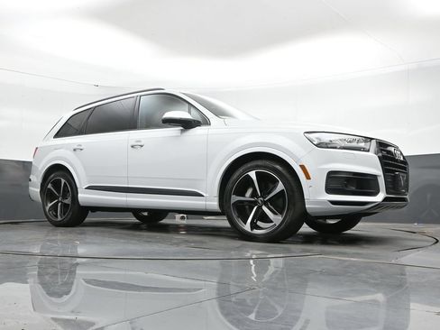 Used 2019 Audi Q7 3.0T Prestige w/ Prestige Package AWD/4WD image 44