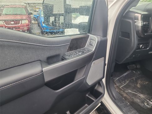 New 2026 Ford F250 Lariat w/ Chrome Package image 12