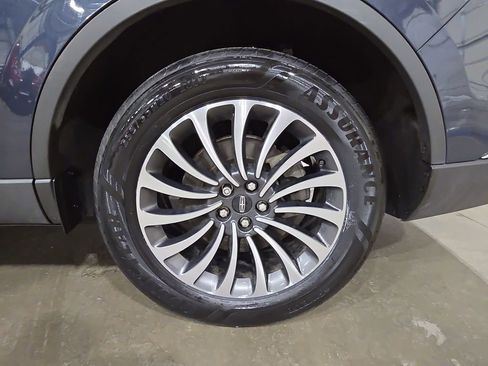 Used 2022 Lincoln Aviator Reserve w/ Elements Package Plus image 34