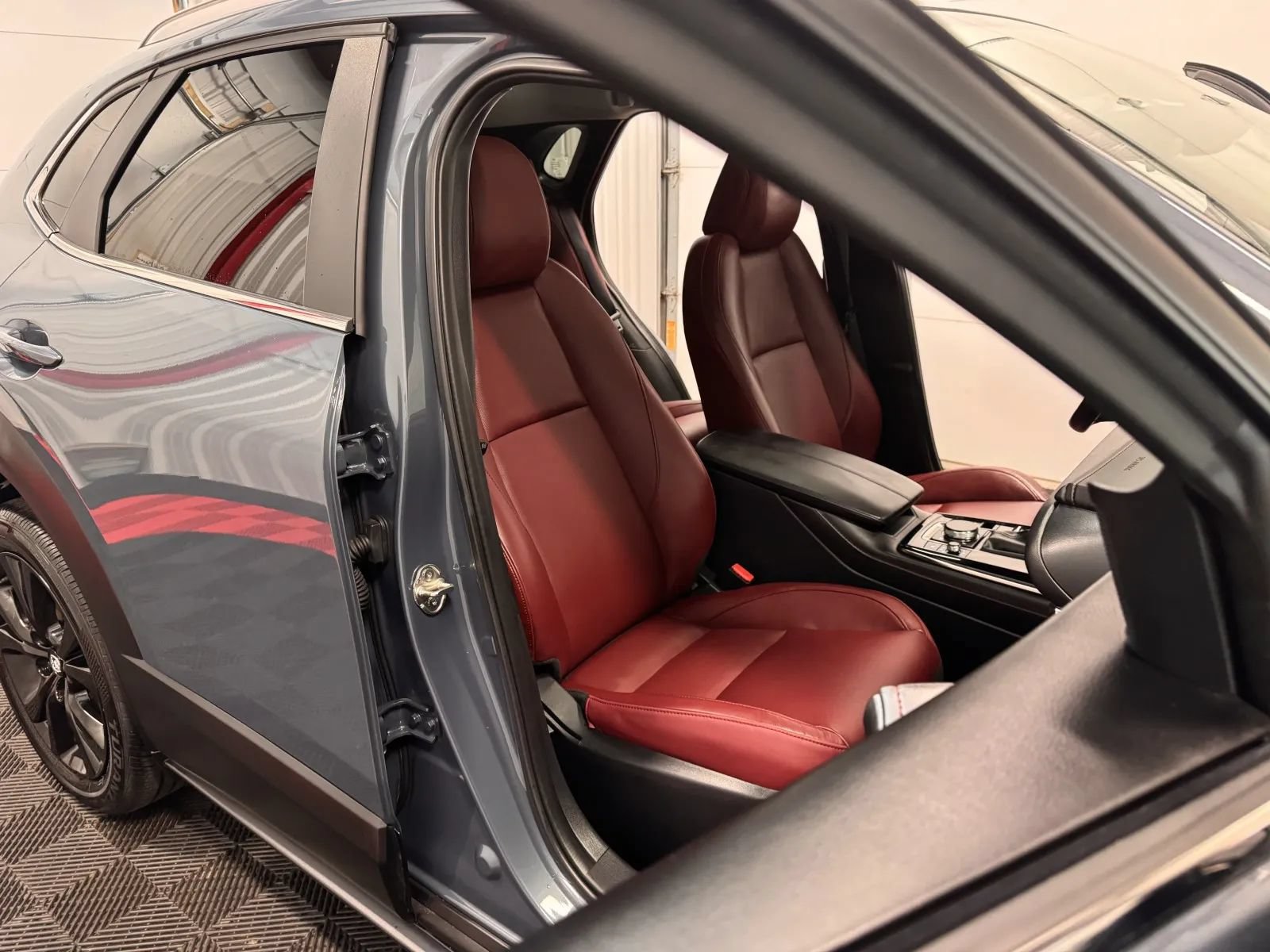 Used 2024 MAZDA CX-30 AWD 2.5 S w/ Preferred Package image 42