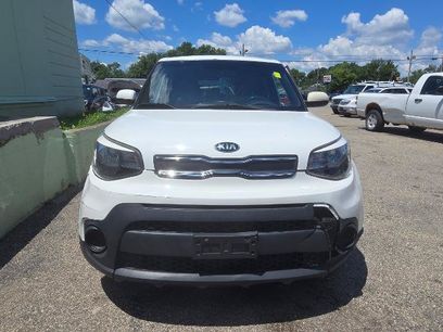 Used 2017 Kia Soul w/ Convenience Package