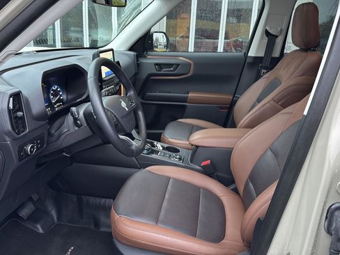 Used 2024 Ford Bronco Sport Badlands w/ Premium Package image 8