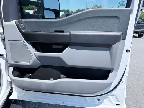 Used 2024 Ford F250 XL w/ FX4 Off-Road Package AWD/4WD image 29