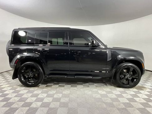 Certified 2024 Land Rover Defender 110 X-Dynamic SE image 5