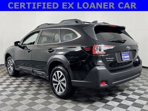 Certified 2025 Subaru Outback Premium image 8