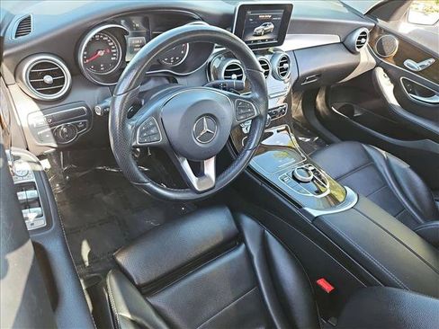 Used 2017 Mercedes-Benz C 300 Sedan image 7