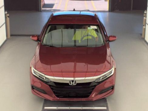 Used 2018 Honda Accord LX image 2