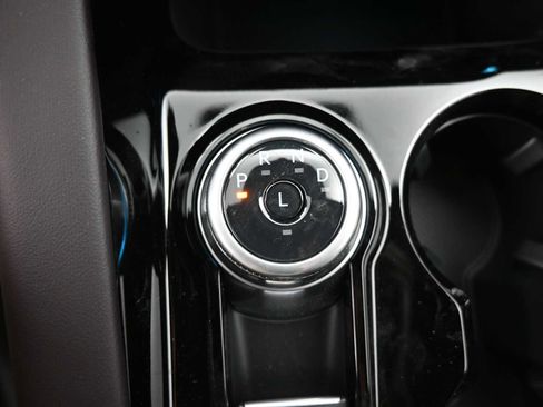 New 2026 Ford Explorer Platinum image 41