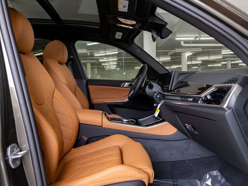 New 2026 BMW X5 sDrive40i image 27