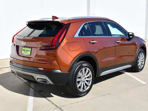 Used 2021 Cadillac XT4 Premium Luxury image 5