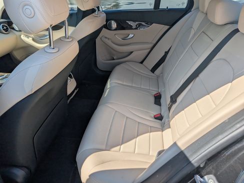 Used 2021 Mercedes-Benz C 300 Sedan image 14