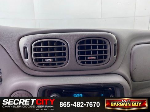 Used 2007 Chevrolet TrailBlazer LS w/ LS Preferred Equipment Group RWD image 21