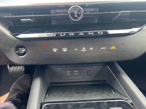 New 2025 Nissan Murano SL image 12