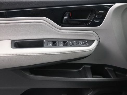 Used 2023 Honda Odyssey Elite image 28