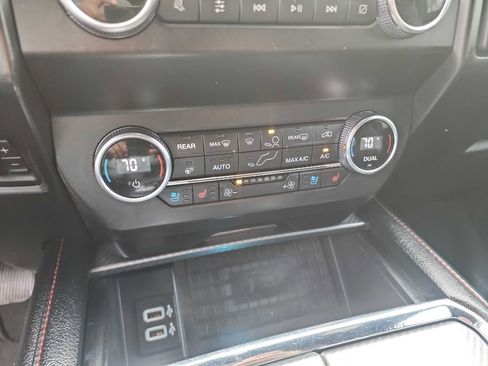 Used 2019 Ford Expedition Limited w/ Equipment Group 303A image 24