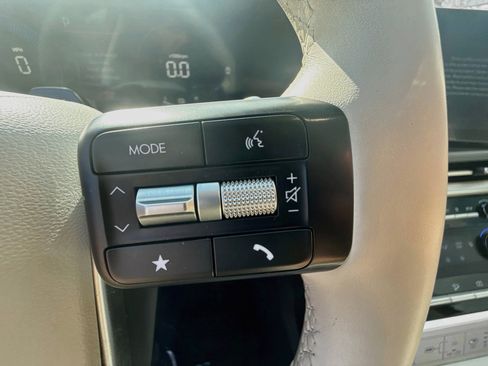 Used 2024 Hyundai Santa Fe SEL FWD image 36