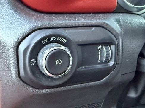 Used 2023 Jeep Wrangler Unlimited Rubicon w/ Cold Weather Group image 12