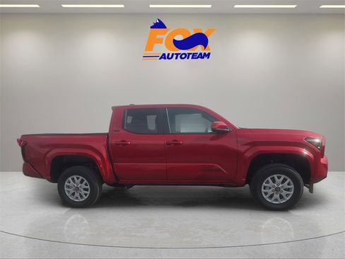 New 2026 Toyota Tacoma SR5 image 5