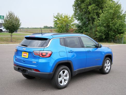 Used 2018 Jeep Compass Latitude w/ Popular Equipment Group AWD/4WD image 19
