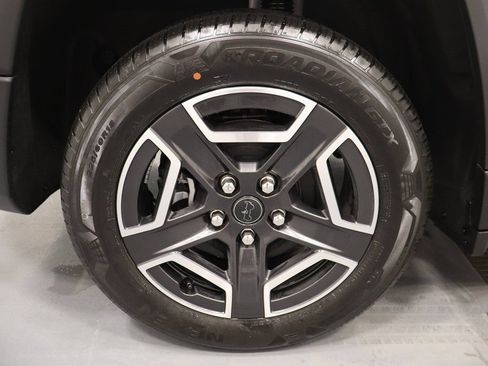 New 2026 Jeep Cherokee Laredo AWD/4WD image 26