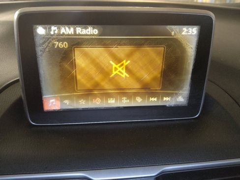 Used 2014 MAZDA MAZDA3 i Grand Touring FWD image 25
