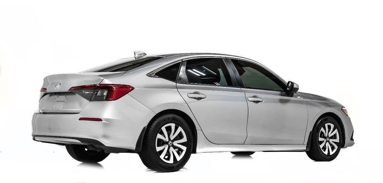 Used 2023 Honda Civic LX image 3