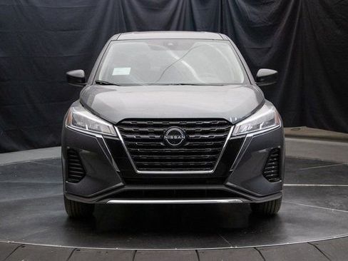 New 2025 Nissan Kicks Play S image 4