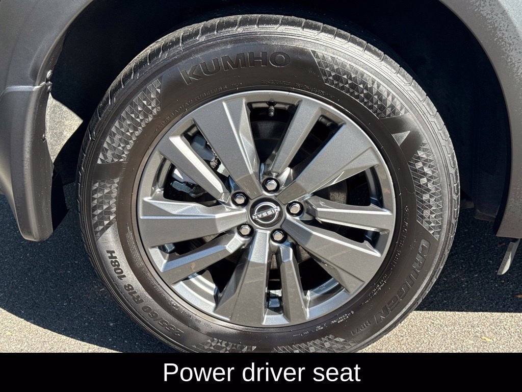 Certified 2024 Nissan Pathfinder SV w/ SV Premium Package FWD image 10