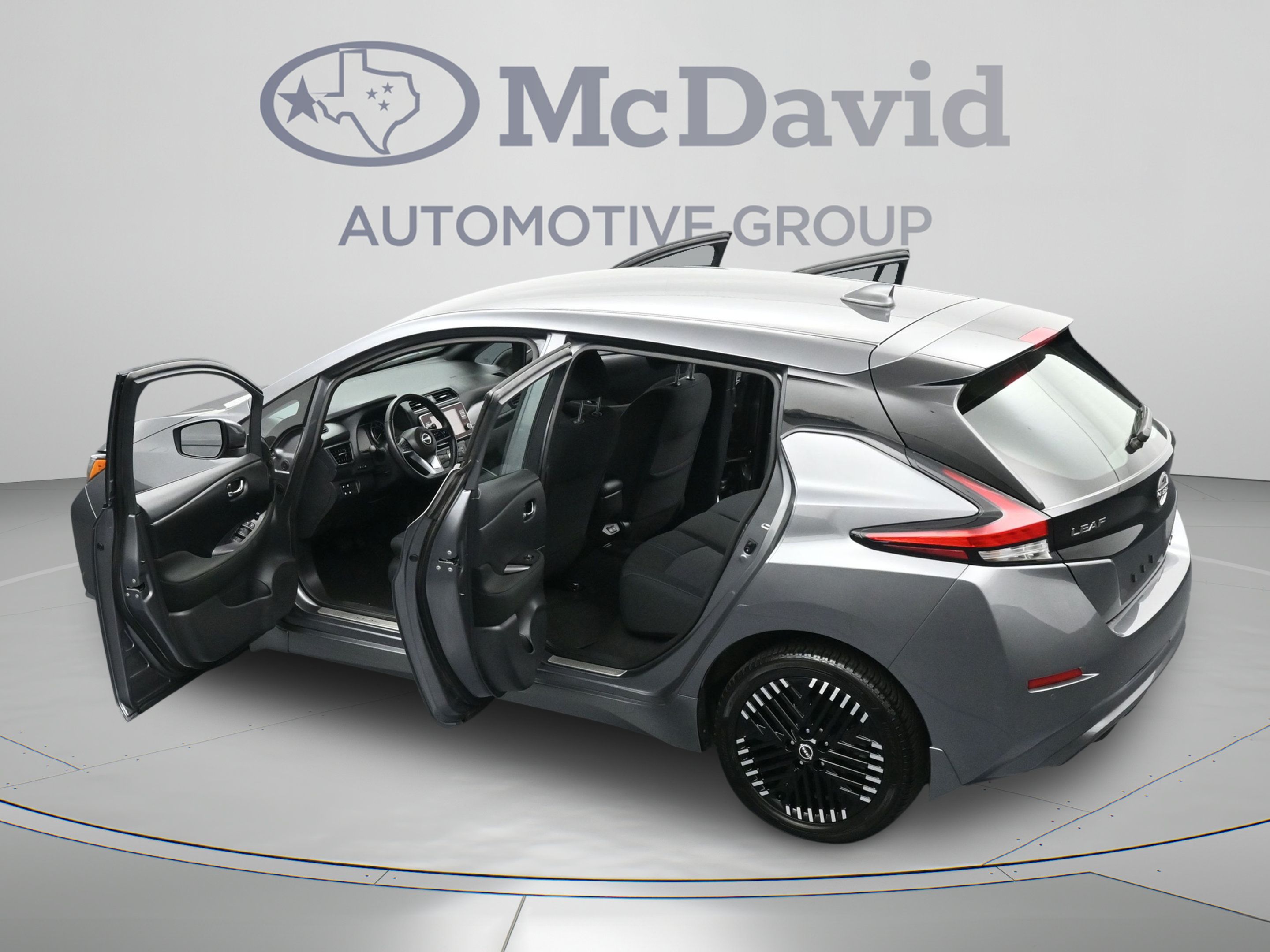 Used 2025 Nissan Leaf SV Plus FWD image 44