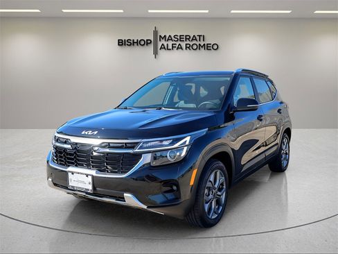 Used 2024 Kia Seltos S image 3