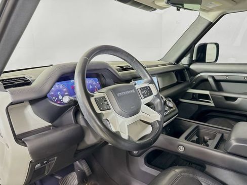 Used 2020 Land Rover Defender 110 HSE image 9