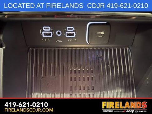 New 2026 Jeep Grand Cherokee Altitude AWD/4WD image 13