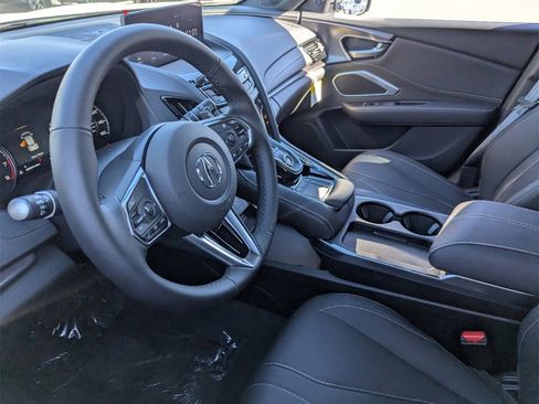 New 2026 Acura RDX SH-AWD image 13