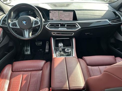 Certified 2022 BMW X6 M50i image 21
