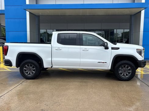 New 2026 GMC Sierra 1500 AT4X w/ LPO, Black Badging Package AWD/4WD image 2