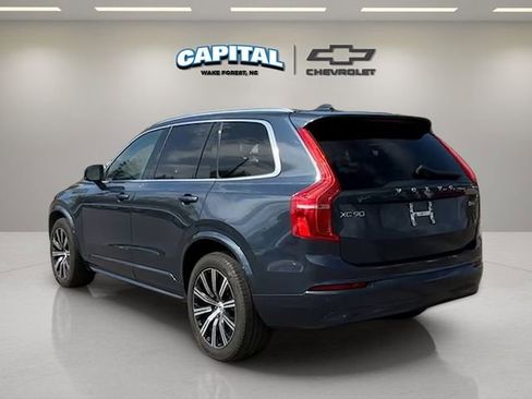 Used 2023 Volvo XC90 B6 Core w/ Climate Package image 3