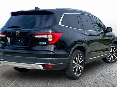 Used 2021 Honda Pilot Touring image 9