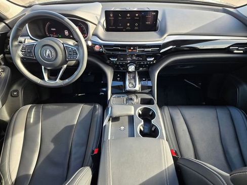 Used 2023 Acura MDX SH-AWD w/ Technology Package image 12