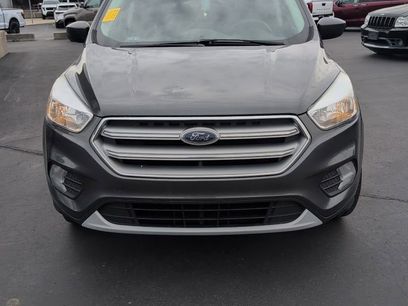 Used 2017 Ford Escape SE