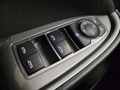 Used 2023 Chevrolet Malibu LS FWD image 27
