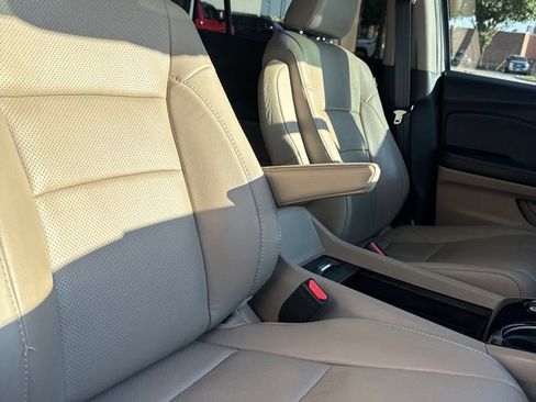 Used 2021 Honda Pilot Elite image 7