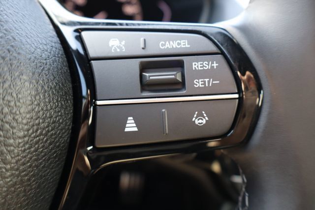 Used 2025 Honda Civic Sport image 11