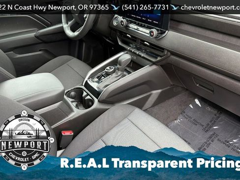Used 2025 Chevrolet Colorado Trail Boss AWD/4WD image 15