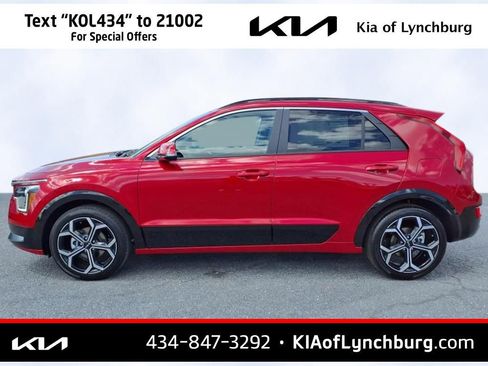 New 2025 Kia Niro EX Touring image 7
