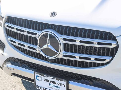 Used 2024 Mercedes-Benz GLE 450e 4MATIC image 6