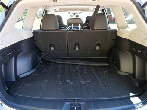 Used 2024 Subaru Forester Limited AWD/4WD image 10