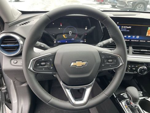 New 2026 Chevrolet Trax LT w/ Sunroof Package image 14