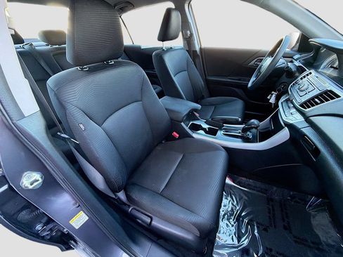 Used 2014 Honda Accord LX image 25